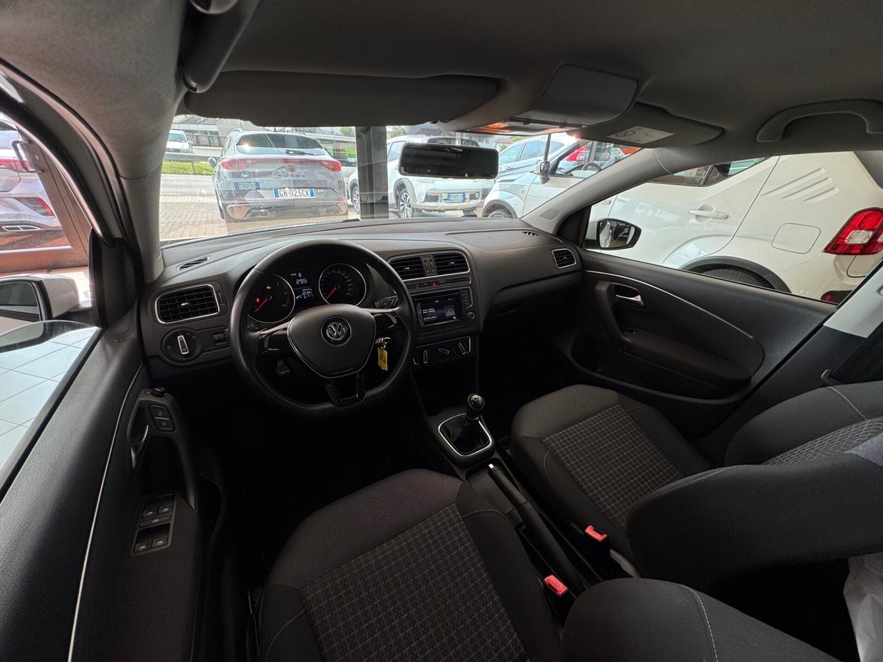 VOLKSWAGEN POLO 1.4cc 75CV TDI NEOPATENTATI
