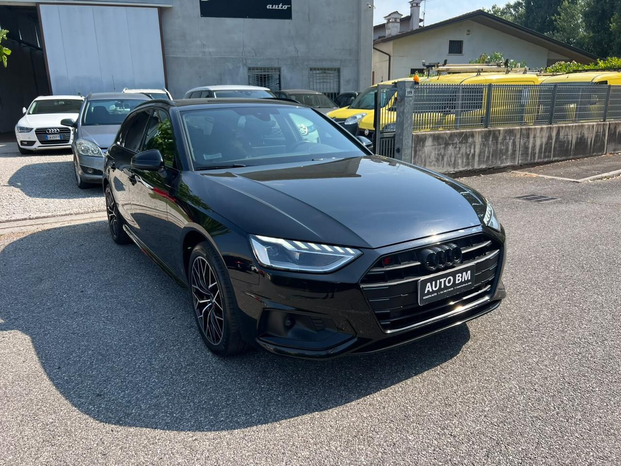 Audi A4 Avant 40 TDI S tronic line edition