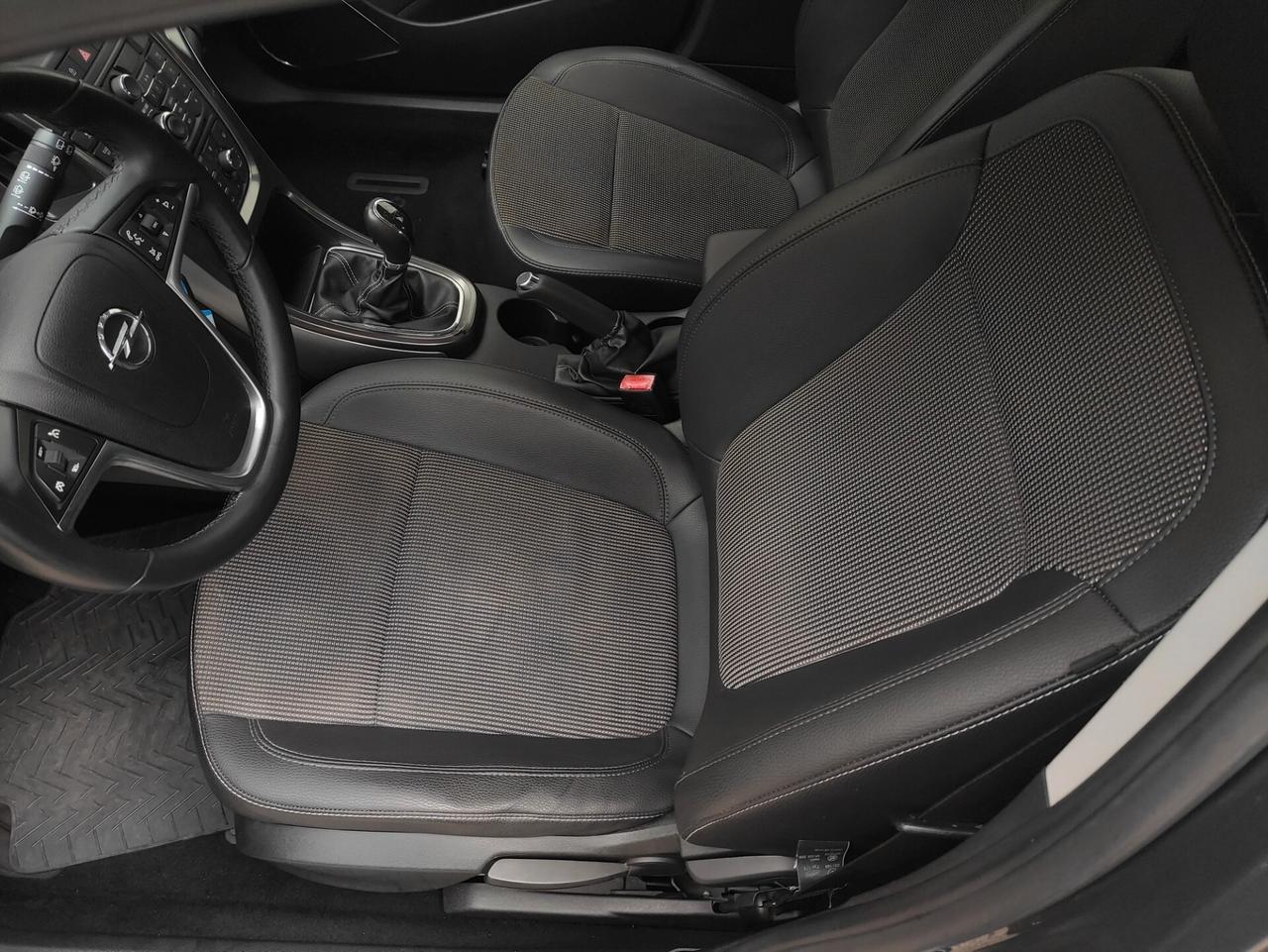 Opel Astra 1.7 CDTI 125CV 5 porte Cosmo