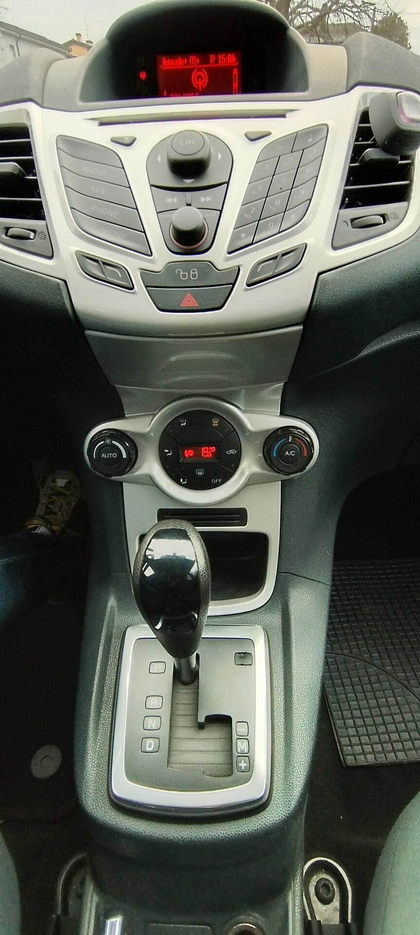 Ford Fiesta 1.4 96CV aut. 5 porte Titanium