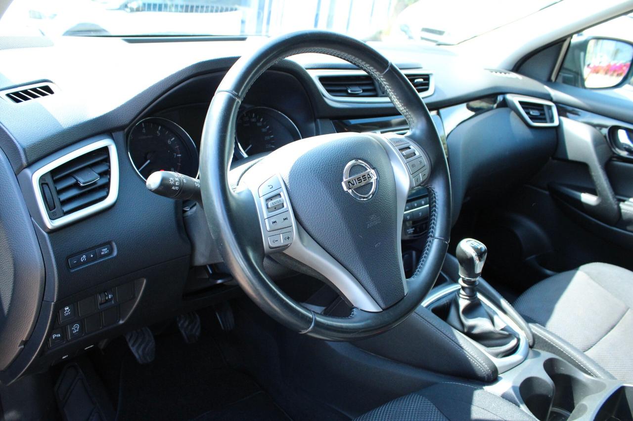 Nissan Qashqai 1.2 DIG-T Visia