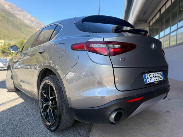 ALFA ROMEO Stelvio 2.0 turbo First Edition Q4 280cv