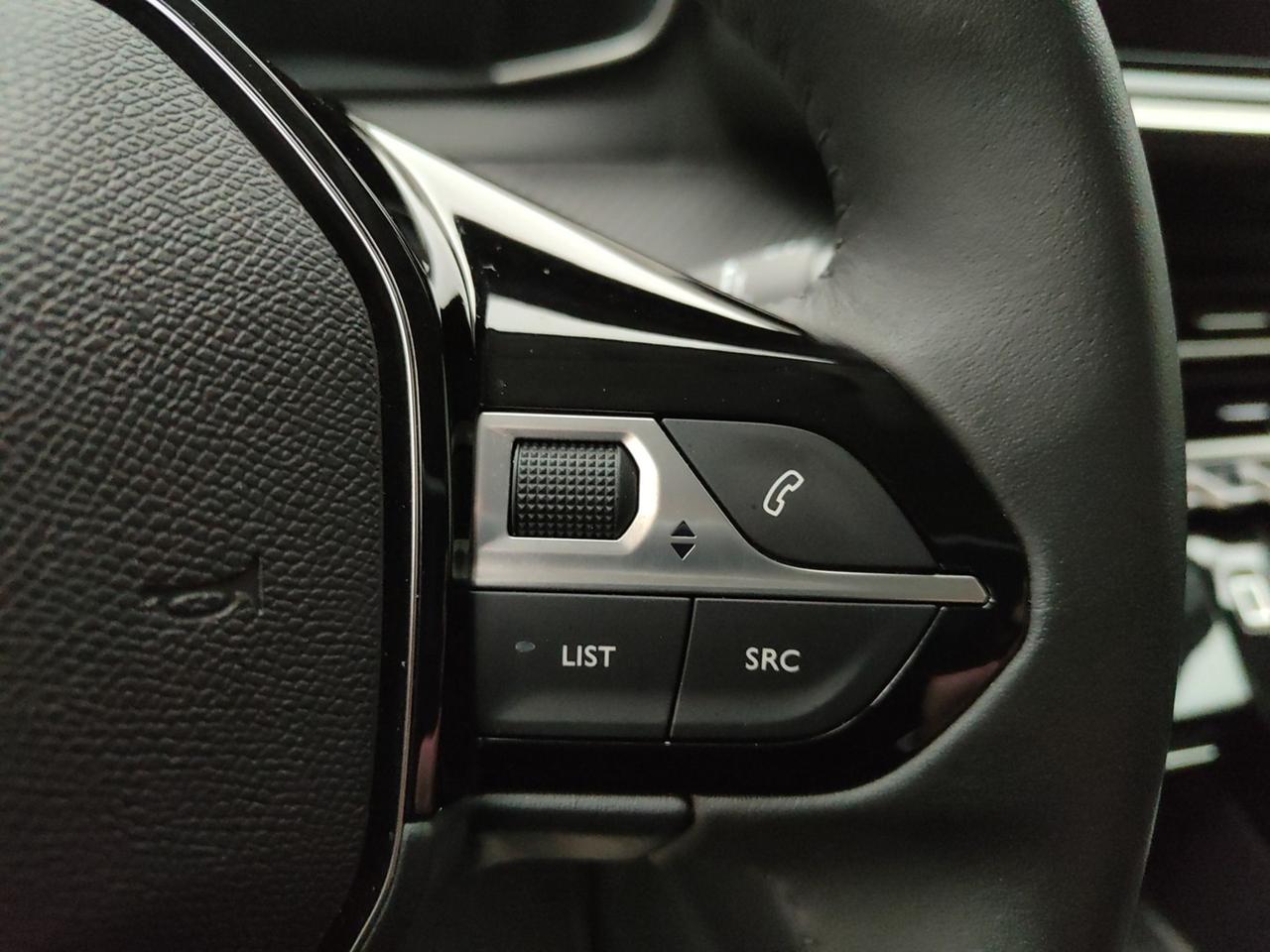 PEUGEOT 208 II 2023 1.2 PURETECH 100CV ALLURE