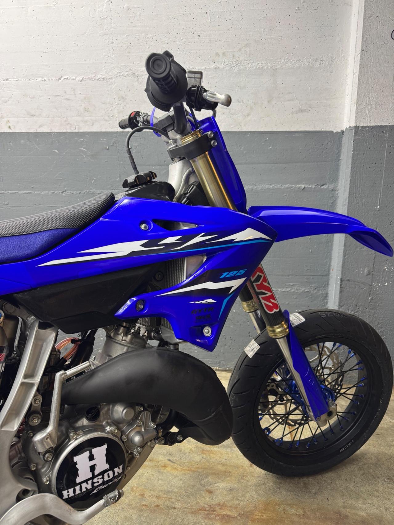 Yamaha YZ 125