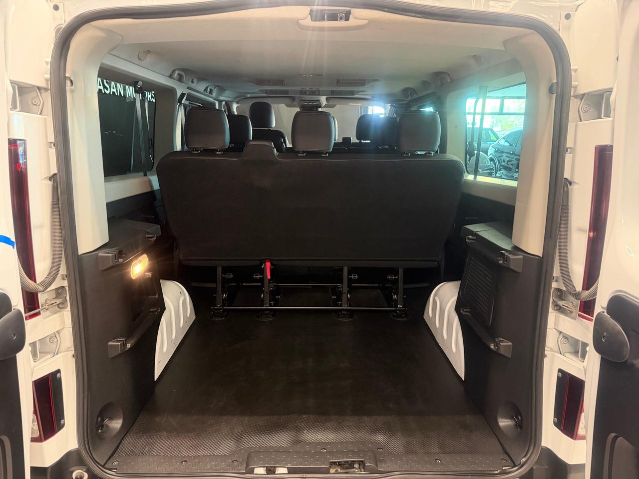 RENAULT Trafic 2.0 blue dci 110cv L2 Authentic