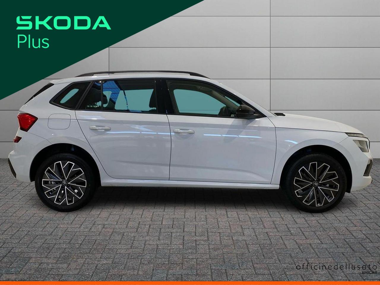 Skoda Kamiq 1.0 tsi 115cv black dots