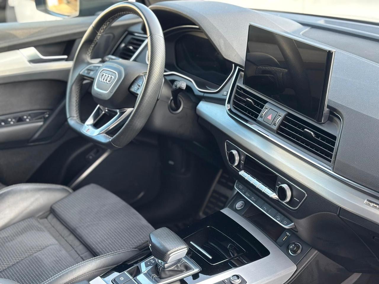 Audi Q5 40 TDI 204 CV quattro S tronic line