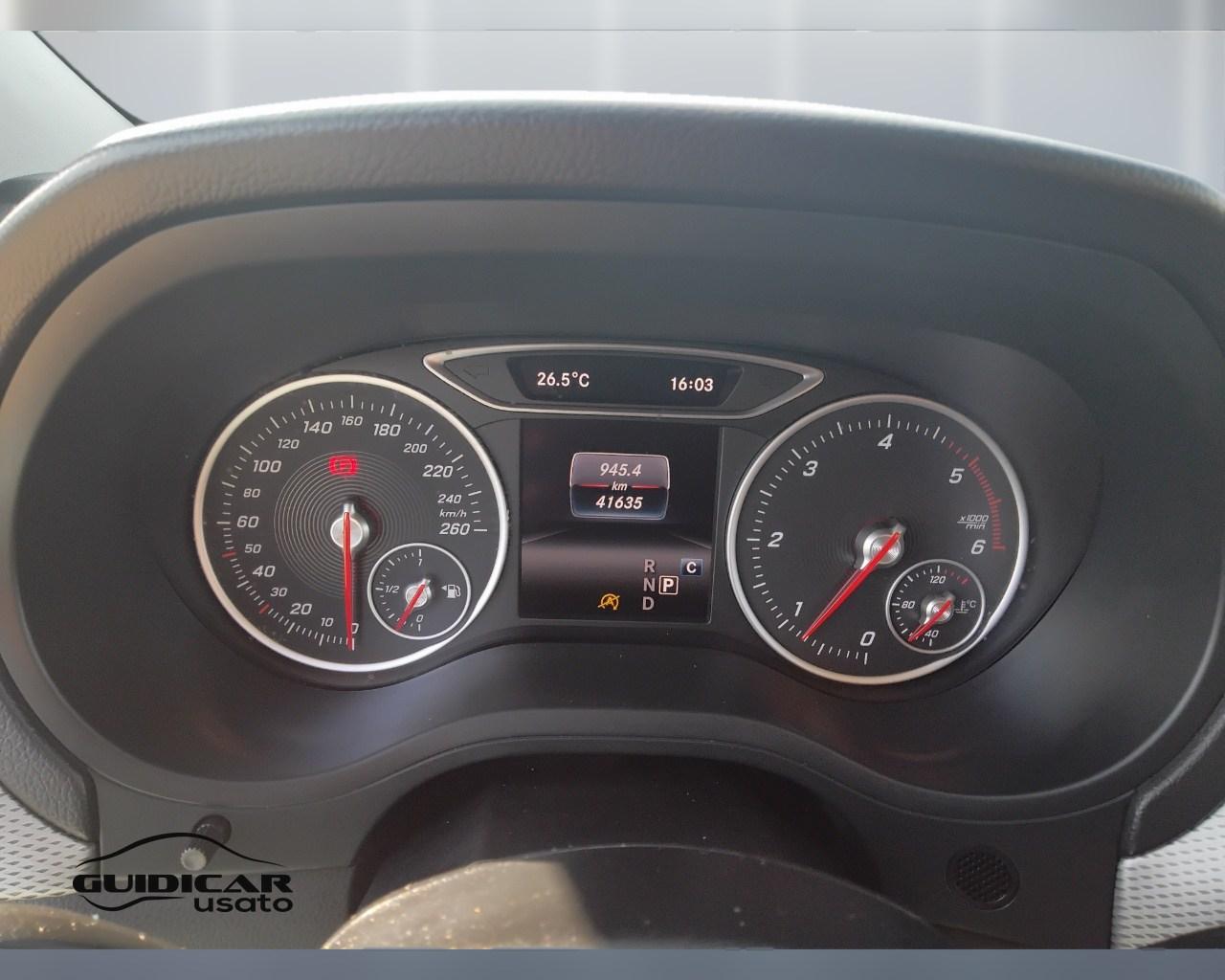 Mercedes-Benz Classe B - T246 - B 200 d (cdi) Sport auto