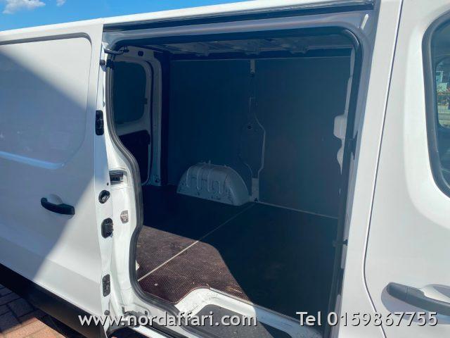 RENAULT Trafic T27 2.0 dCi 110CV PC-TN Furgone Start