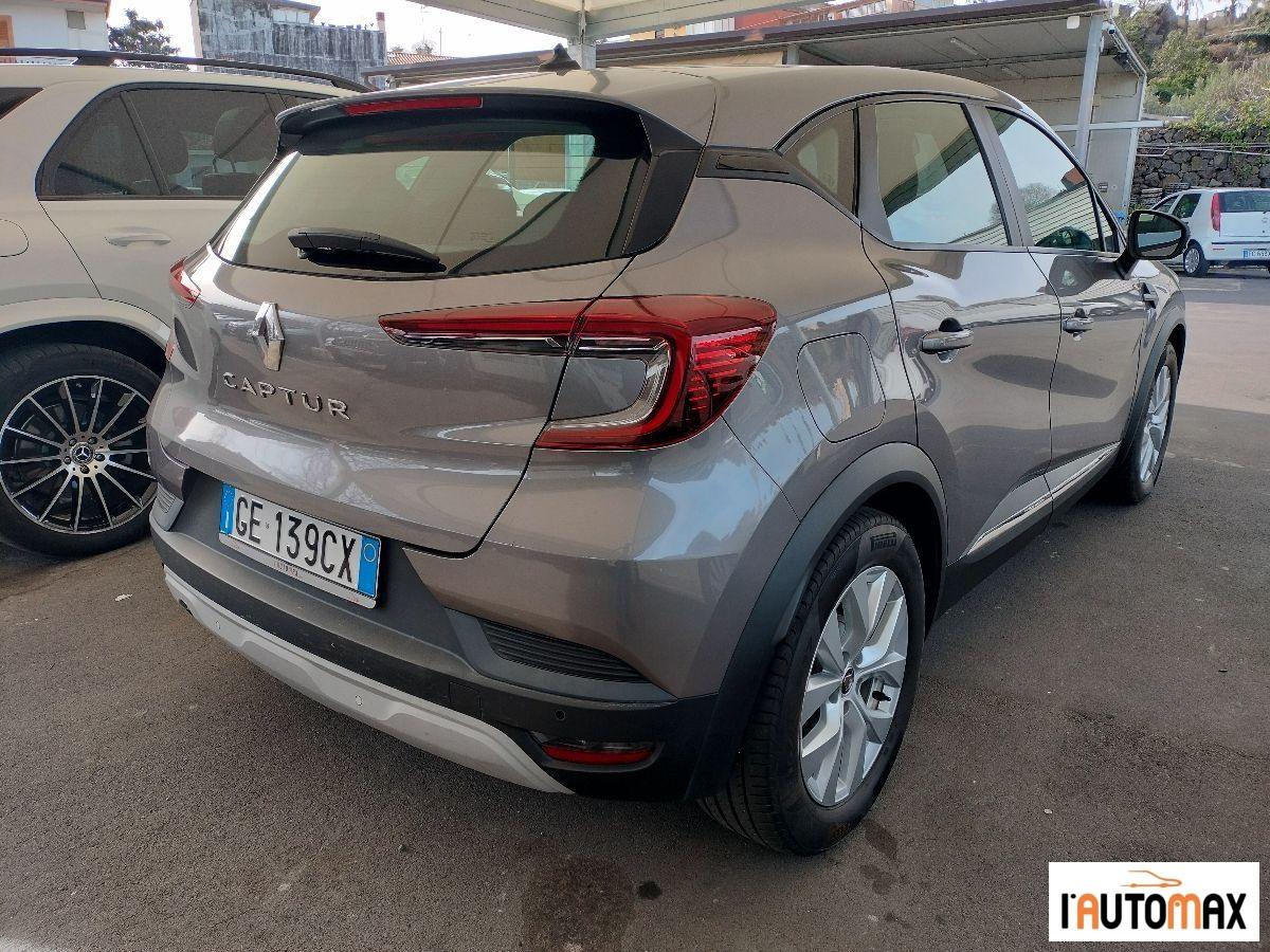 RENAULT - Captur 1.5 blue dci Business 115cv edc