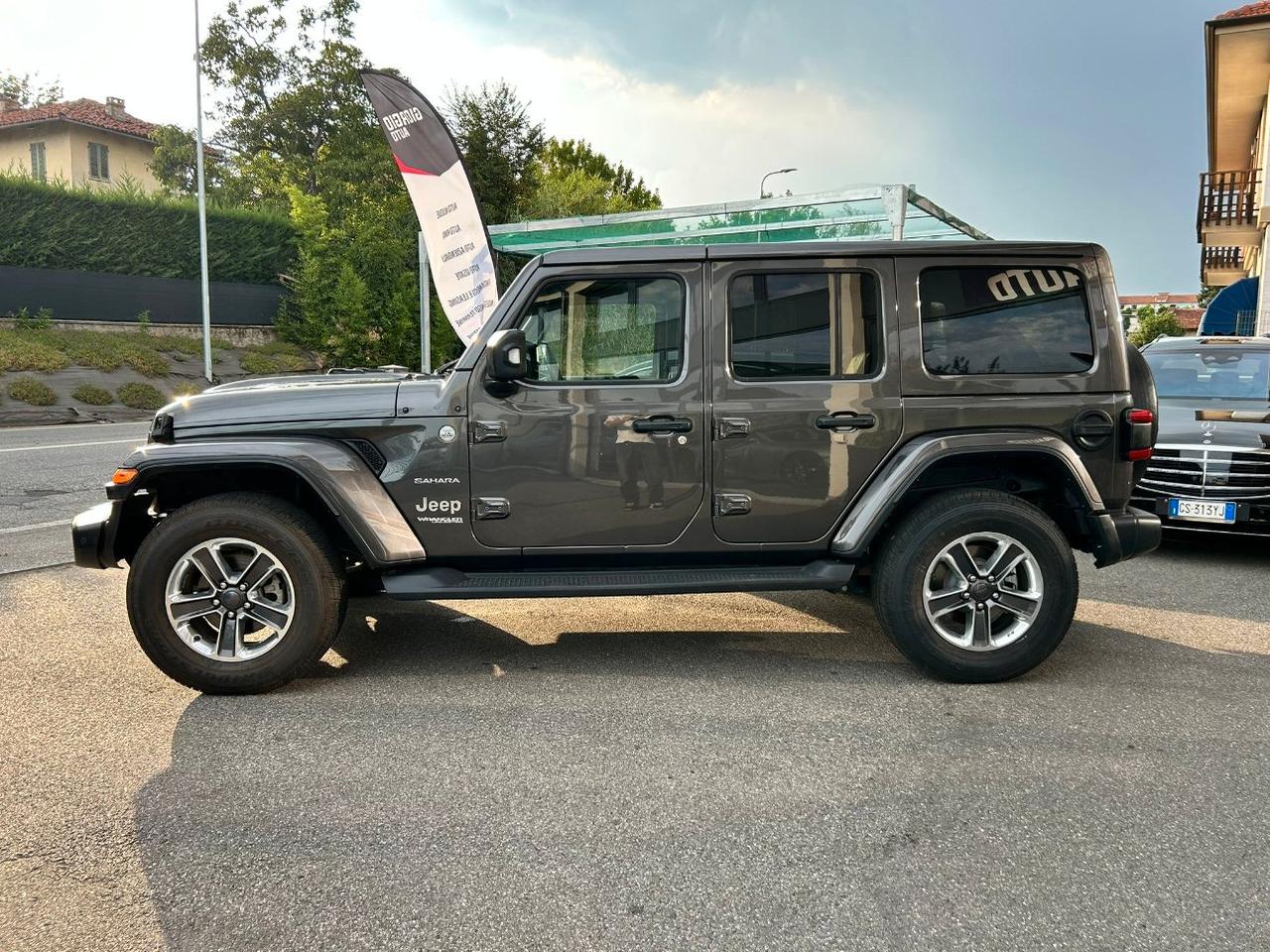 Jeep Wrangler Unlimited 2.0 turbo Sahara 1941 by Mopar auto