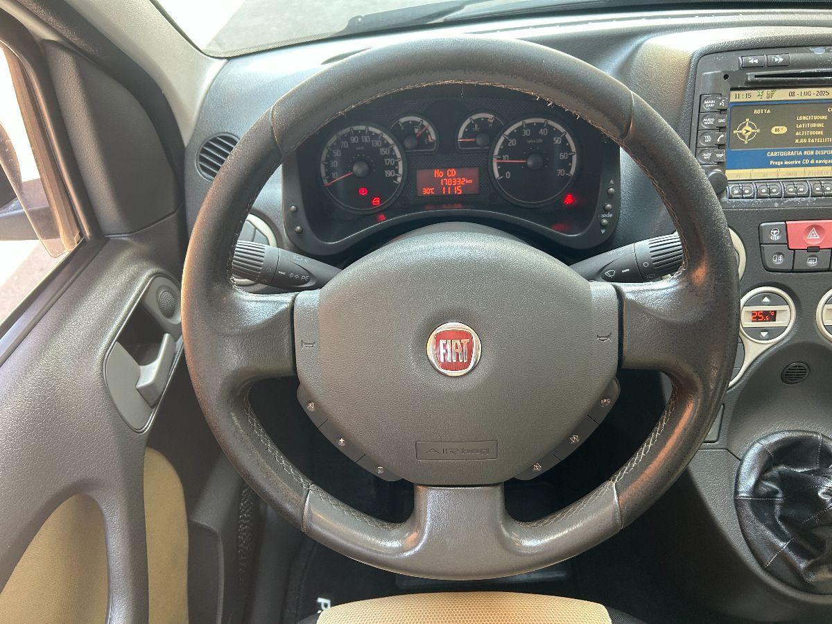 FIAT - Panda - 1.3 MJT 16V DPF 4x4 Cross TETTO