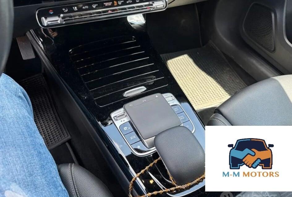 Mercedes A 180 Premium UNICO PROPRIETARIO