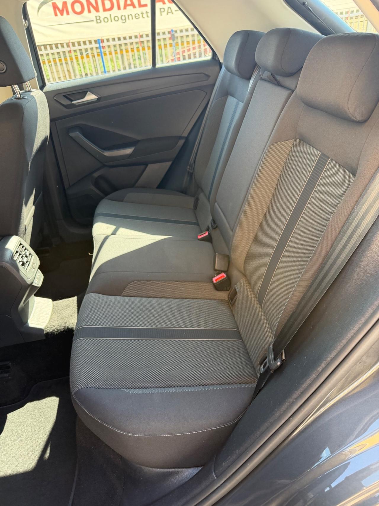 Volkswagen T-Roc 2.0 TDI 116cv 2023