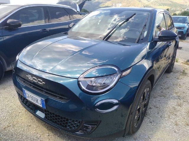 FIAT 600e FIAT 600 - LA PRIMA