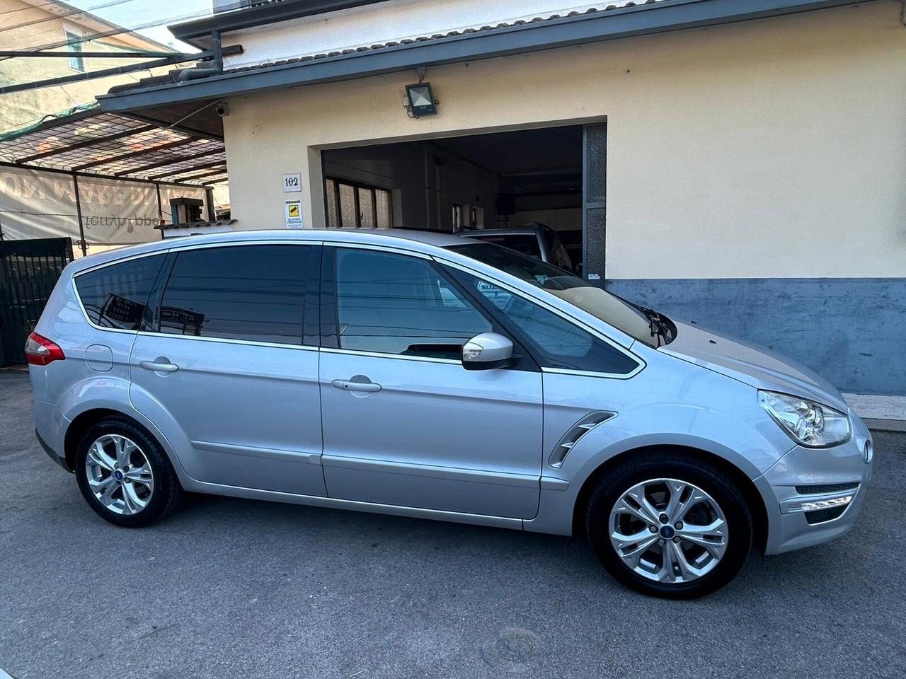 Ford S-Max 2.2 TDCi 200CV Titanium - 5 POSTI