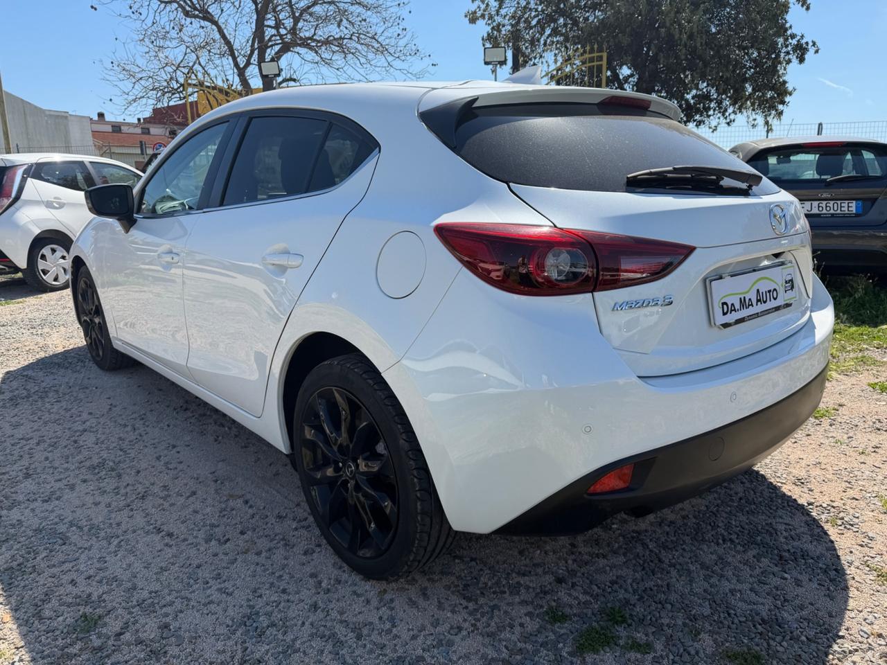 Mazda3 1.5 Skyactiv-D Exceed 2016