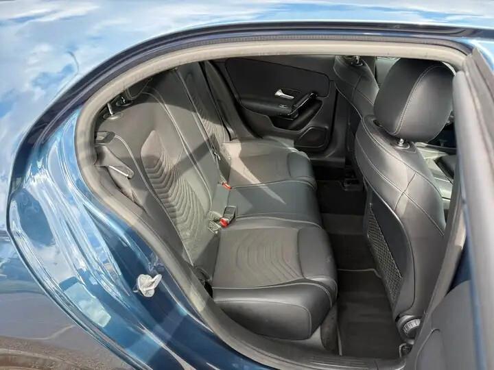 Mercedes-benz A 160 d Premium