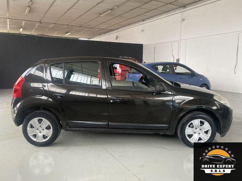 Dacia Sandero Sandero 1.4 8v Laureate Gpl