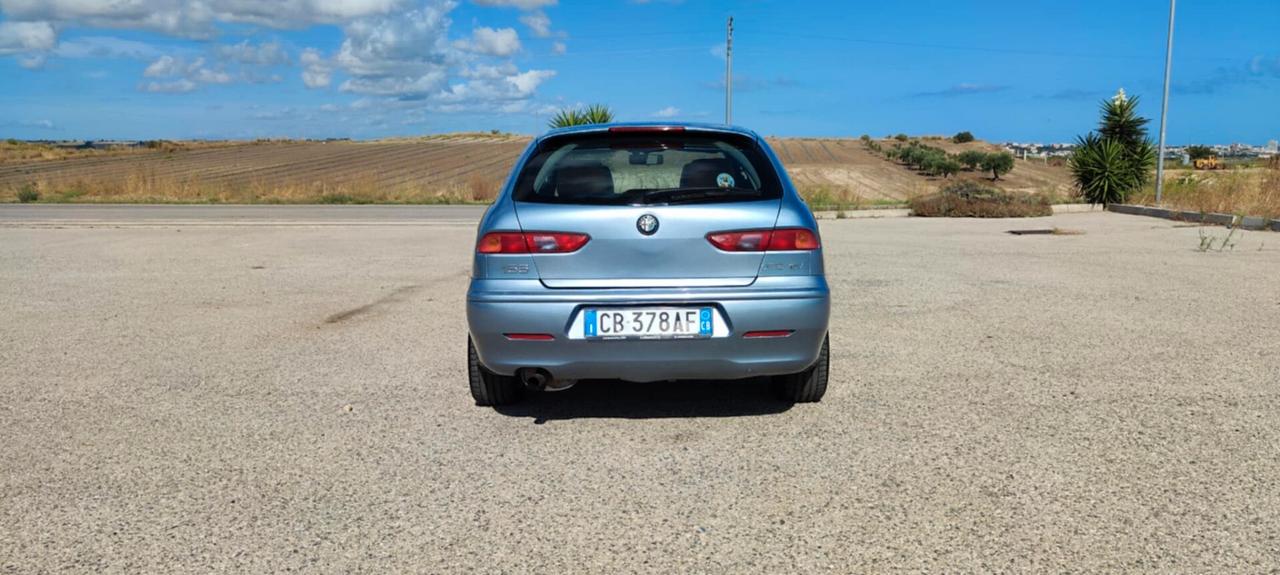 Alfa Romeo 156 1.9 JTD cat Distinctive