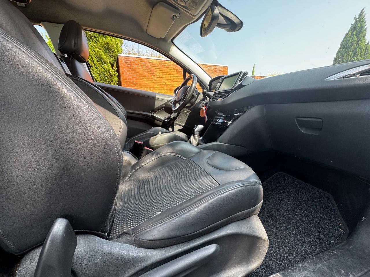 Peugeot 208 1.4 VTi 95 CV 3p. Allure