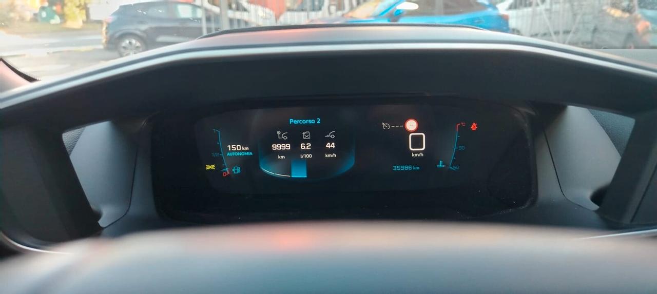 Peugeot 2008 PureTech 100 S&S Allure Pack