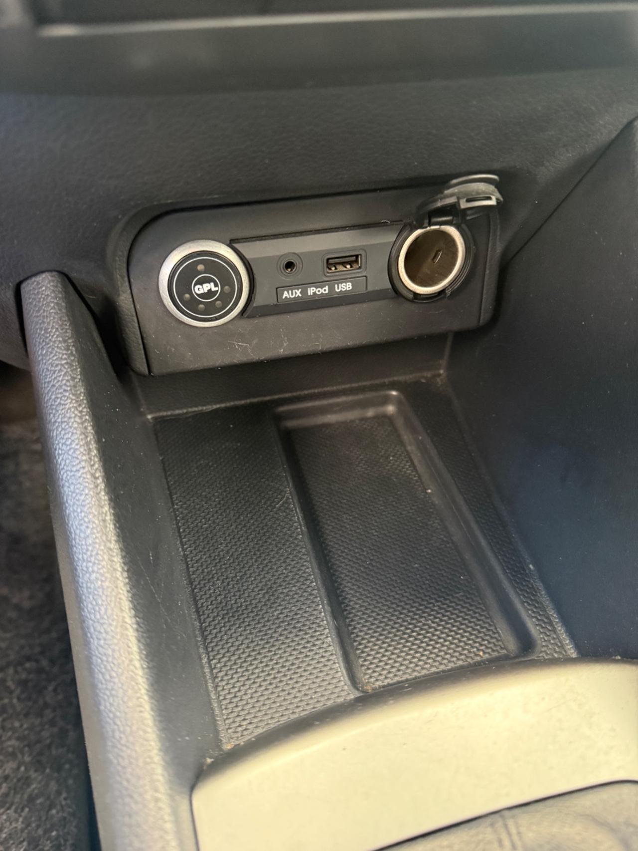 Kia Rio 1.2 CVVT 3p. GPL Active