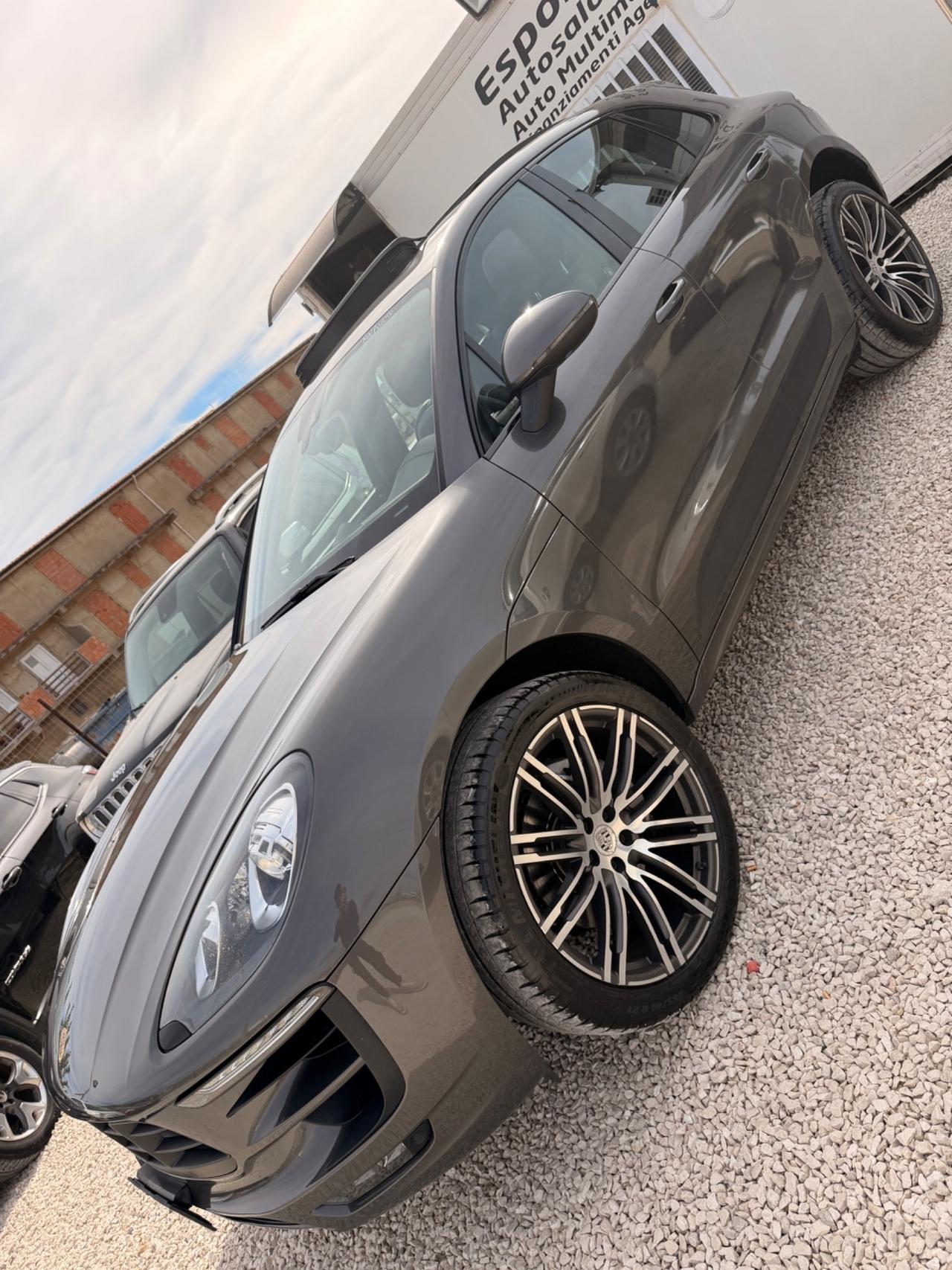 Porsche Macan 3.0 Diesel S tetto apribile navigazione