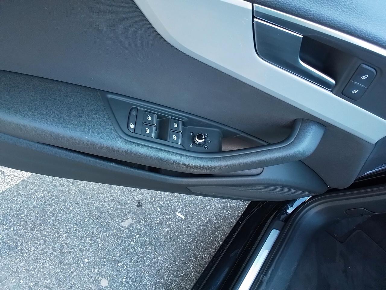 Audi A4 Avant 40 TDI S tronic Business