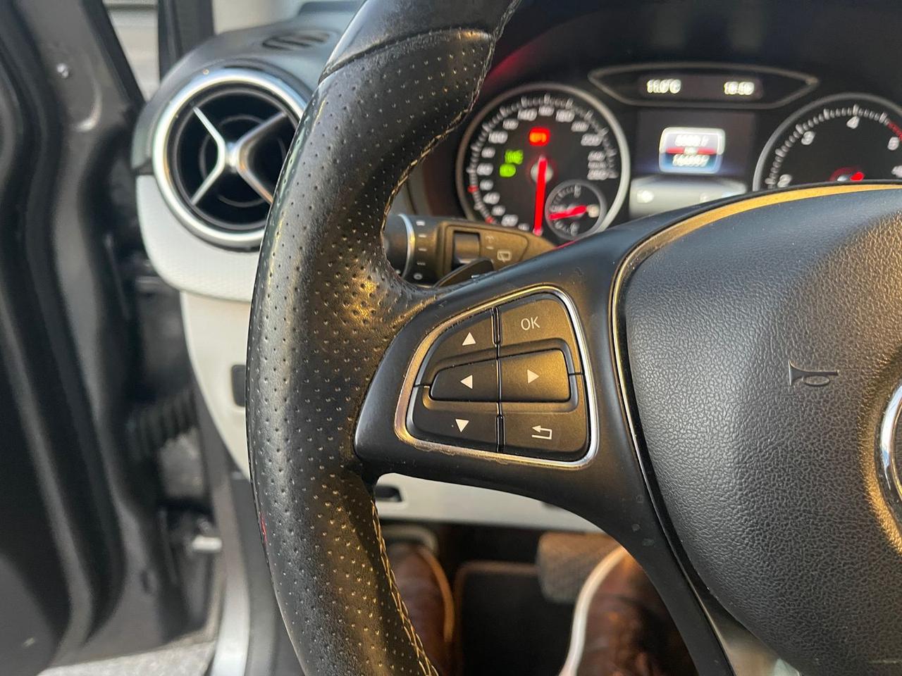 Mercedes-Benz B 180 B-Class B #10168