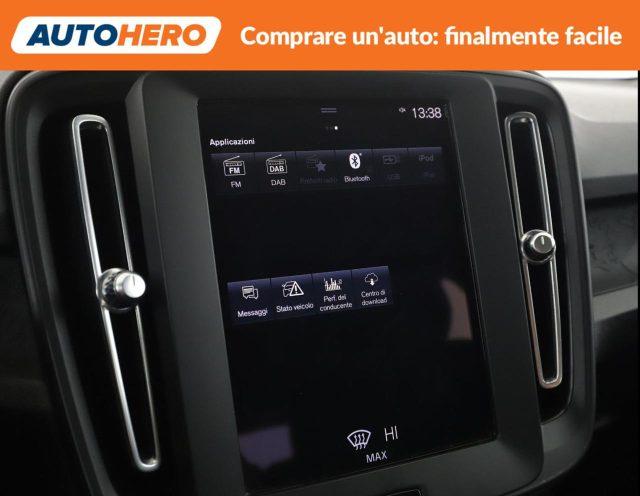 VOLVO XC40 T2 Geartronic Momentum Core