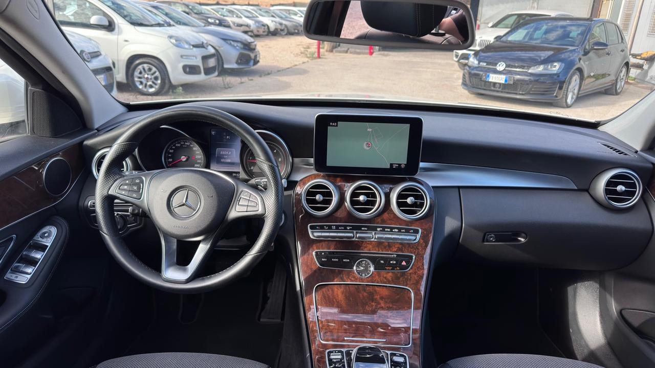 Mercedes-benz C 220 d S.W. Auto Premium AMG 4 Matic
