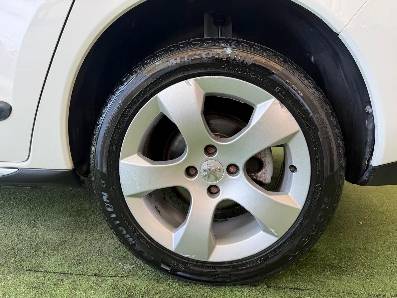 PEUGEOT 3008 STYLE 1.6 DIESEL 115CV AUTOMATICA