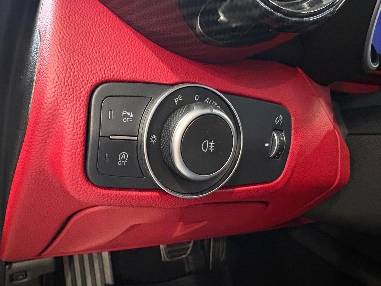 Alfa Romeo Giulia 2.2 t B-Tech 190cv auto