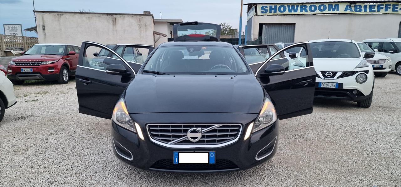 Volvo V60 D3 Geartronic Summum 2012 CRONO CASA MADRE