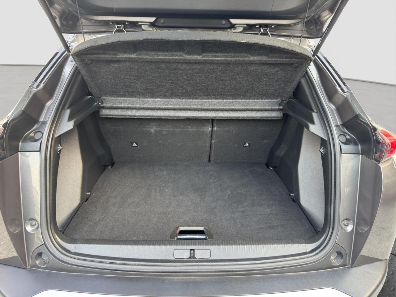 Peugeot 2008 1.5 130cv bluehdi Allure Pack 2021