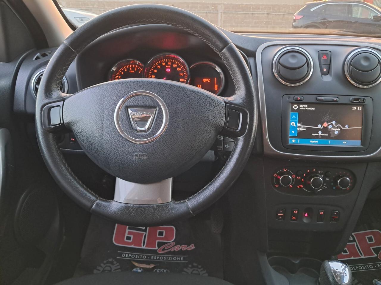 Sandero Stepway 1.5 dCi 90CV Automatica *NAVY-CRUISE*