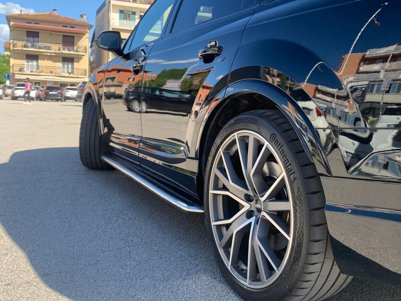 Audi Q7 3.0 50 TDI MHEV S Line
