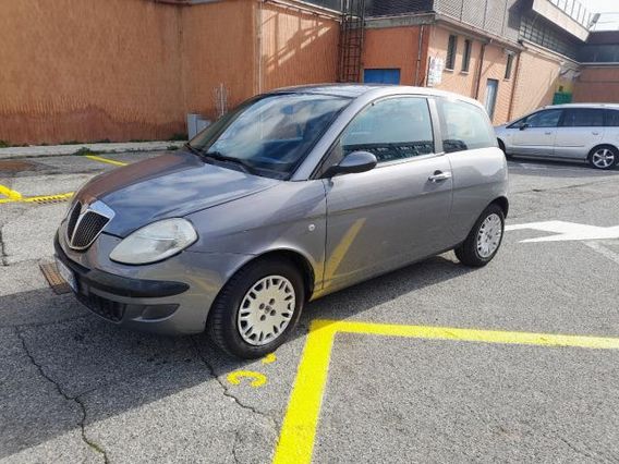 LANCIA - Ypsilon - 1.3 MJT Argento