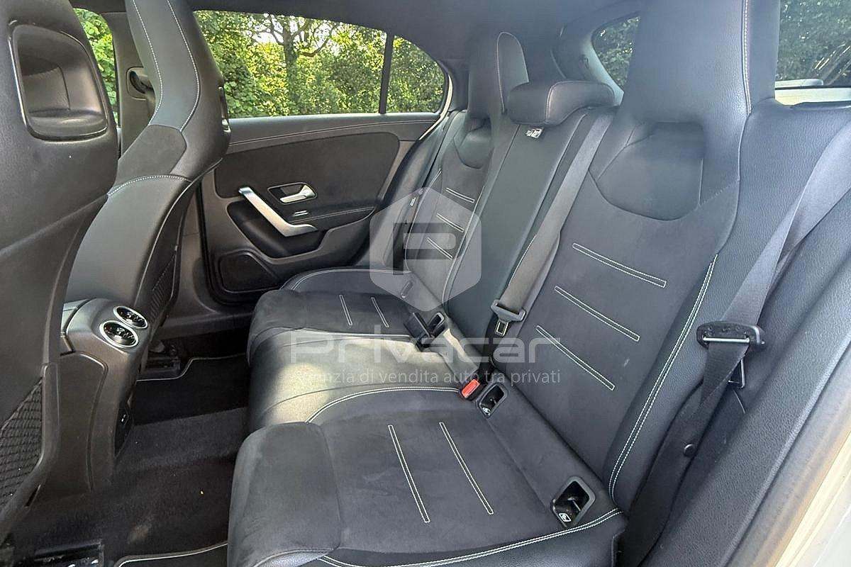 MERCEDES A 200 d Automatic Premium