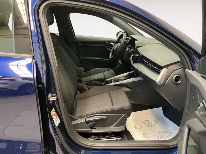 Audi A3 Sportback 30 g-tron S tronic Business