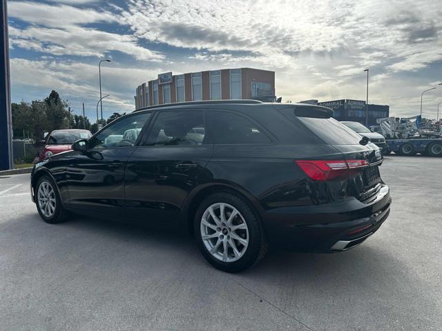 AUDI A4 Avant 35 TFSI S tronic Business Advanced