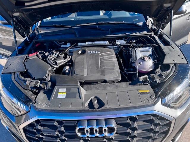 Audi Q5 S-Line 40 2.0TDI MHEV Quattro S-tronic