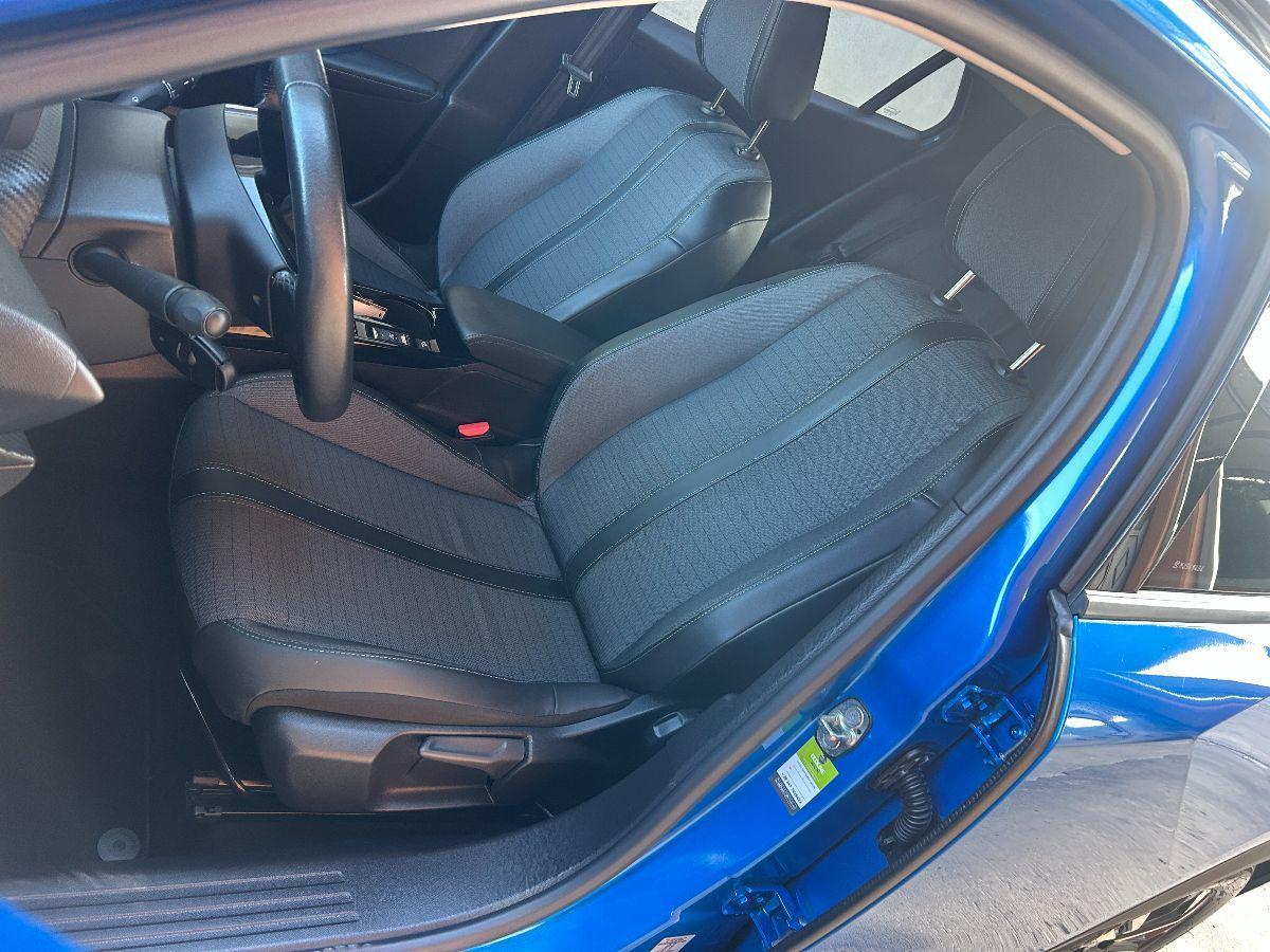 PEUGEOT - 2008 - BlueHDi 110 S&S GT Line