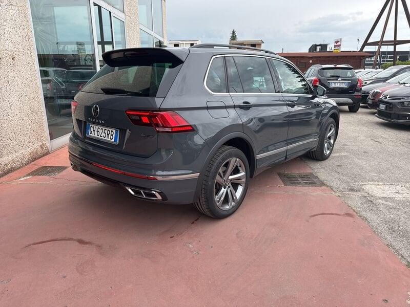 Volkswagen Tiguan 2.0 TDI 150 CV DSG 4MOTION R-Line
