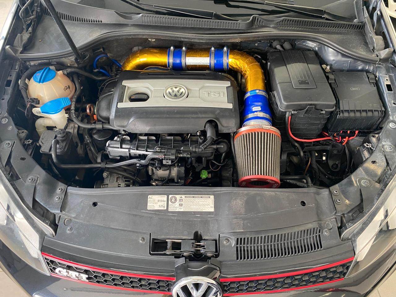 Volkswagen Golf GTI 2.0 TSI 3p.