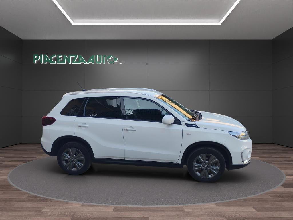 Suzuki Vitara 1.4h Easy Cool 2wd.TELECAMERA.SEDILI RISCALDATI