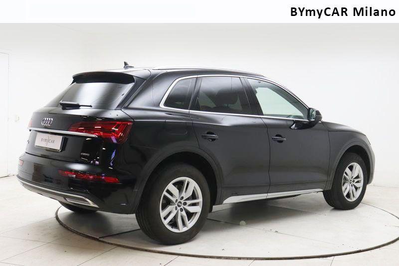 Audi Q5 40 2.0 TDI mHEV Business Advanced Quattro S tronic