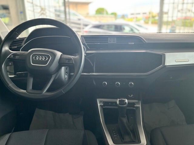 Audi Q3 35 TDI quattro S tronic