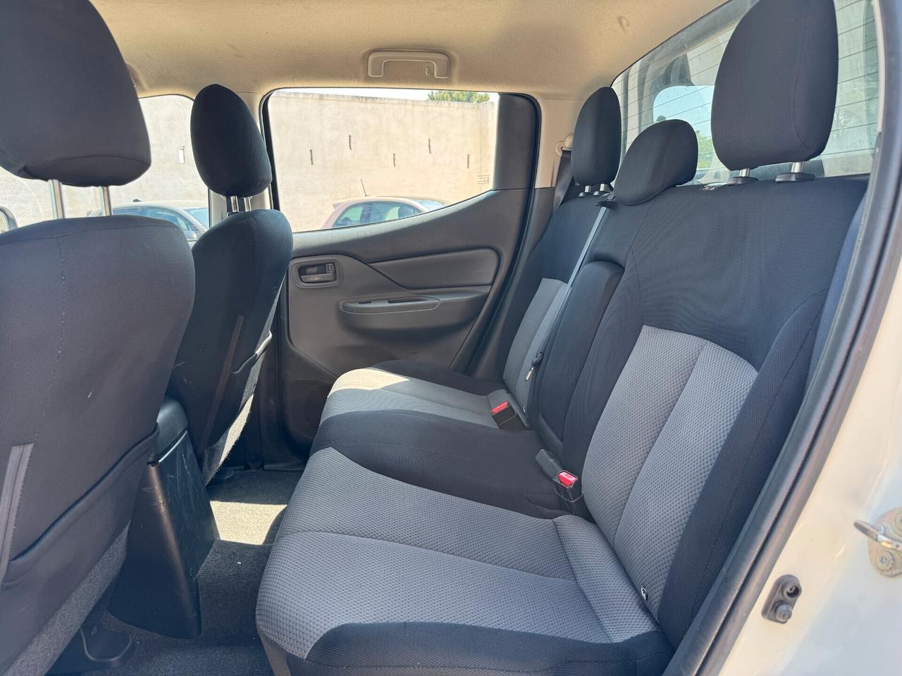 MITSUBISHI L200 2.4 DI-D/154CV 4X4 DOUBLE CAB 2019